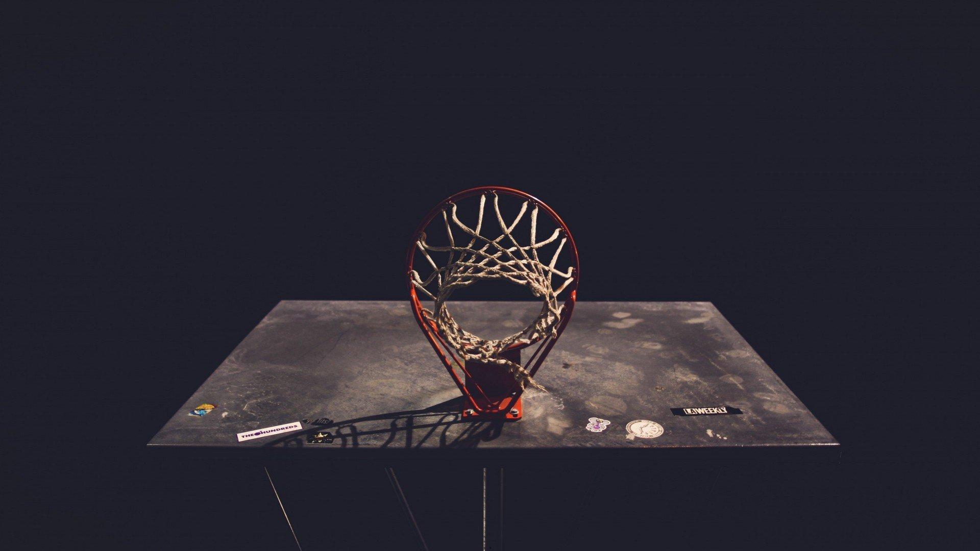 短跑新星闪耀全国田径锦标赛,破纪录夺冠引关注