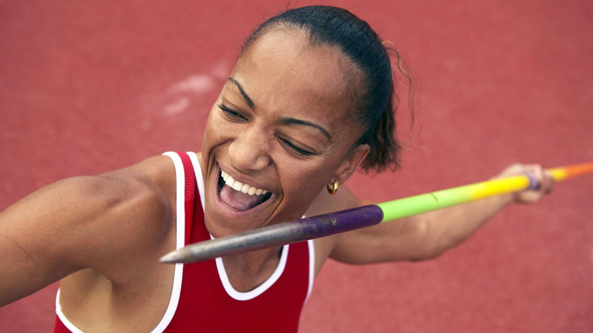 攀岩新星闪耀国际赛场 中国选手斩获世界杯分站赛冠军