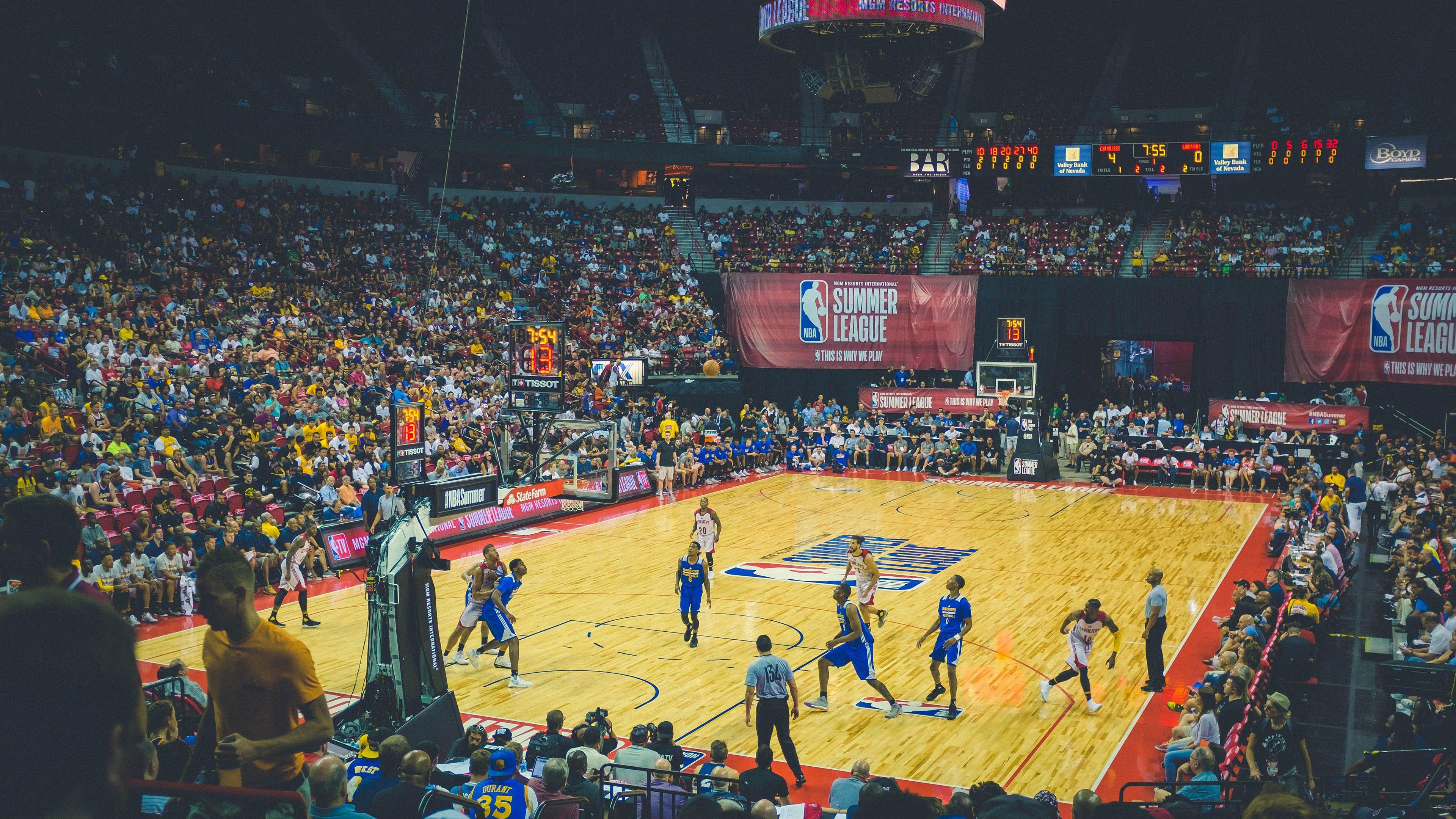 谷爱凌再创历史!自由式滑雪世界杯中国站斩获双冠王